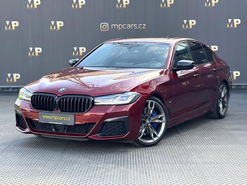 BMW Řada 5 Sedan / Limuzína 4,4 l 350 kw
