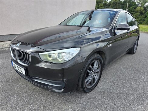 BMW Řada 5 Sedan / Limuzína 3,0 l 225 kw