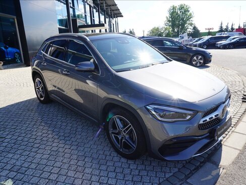 Mercedes-Benz GLA Kombi 2,0 l 110 kw