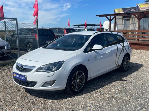 Opel Astra Kombi 1,7 l 81 kw