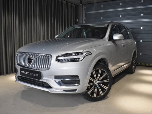 Volvo XC90 SUV / Terénní 2,0 l 173 kw