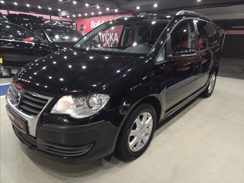 Volkswagen Touran Kombi 1,4 l 103 kw