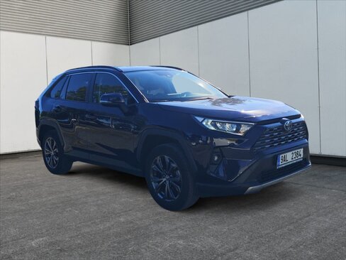 Toyota RAV4 SUV / Terénní 2,5 l 131 kw