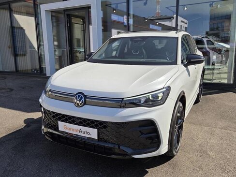 Volkswagen Tiguan SUV / Terénní 2,0 l 195 kw