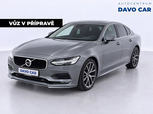 Volvo S90 Sedan / Limuzína 2,0 l 140 kw