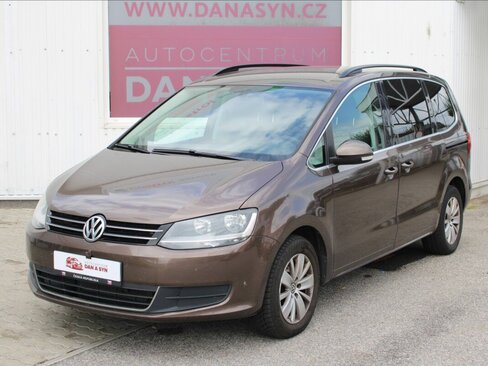 Volkswagen Sharan Kombi 2,0 l 103 kw