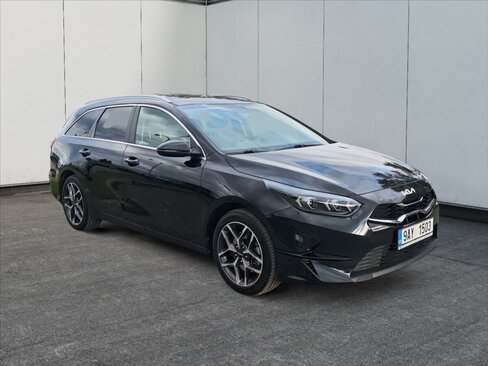 KIA Ceed Kombi 1,5 l 117 kw