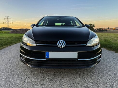 Volkswagen Golf Kombi 0,0 110 kw