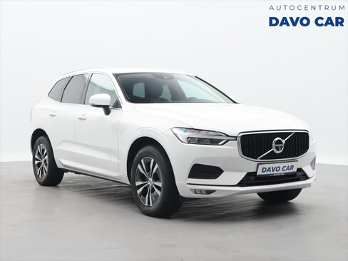 Volvo XC60 SUV / Terénní 2,0 l 145 kw