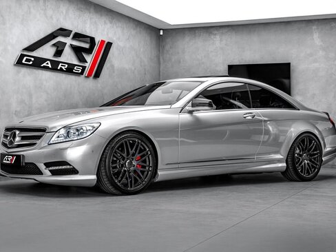 Mercedes-Benz CL Kupé 4,7 l 383 kw