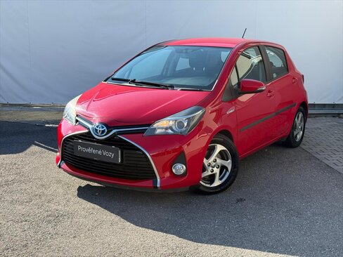 Toyota Yaris Hatchback 1,5 l 54 kw