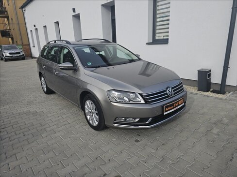 Volkswagen Passat Kombi 1,4 l 90 kw