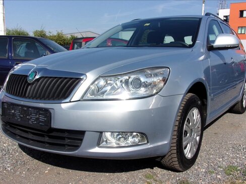 Škoda Octavia Kombi 1,2 l 77 kw