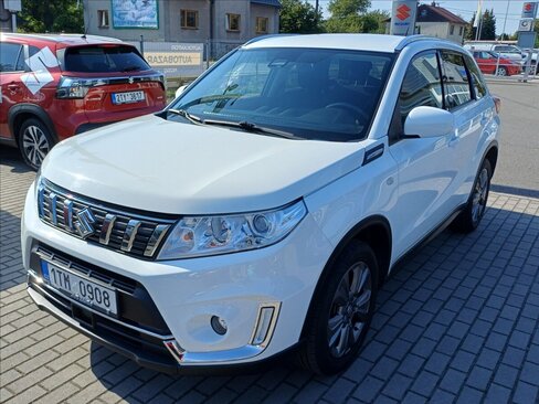 Suzuki Vitara SUV / Terénní 1,4 l 103 kw