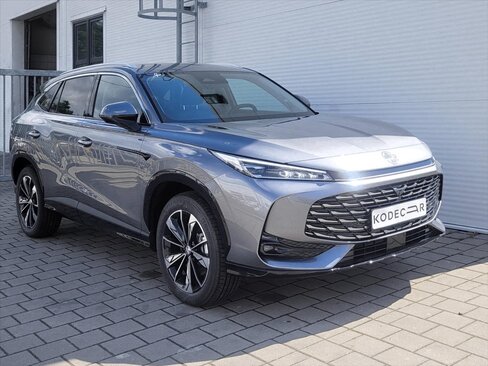 MG HS SUV / Terénní 1,5 l 165 kw