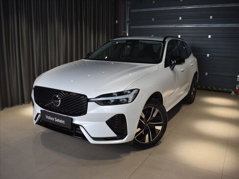 Volvo XC60 SUV / Terénní 2,0 l 184 kw