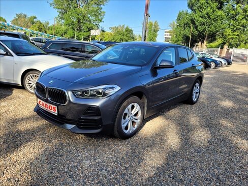 BMW X2 SUV / Terénní 1,5 l 162 kw