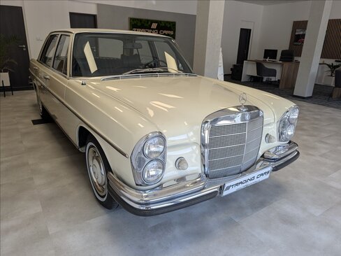 Mercedes-Benz Třídy S Sedan / Limuzína 2,5 l 96 kw