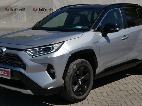 Toyota RAV4 SUV / Terénní 2,5 l 131 kw