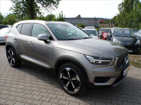 Volvo XC40 Kombi 2,0 l 110 kw