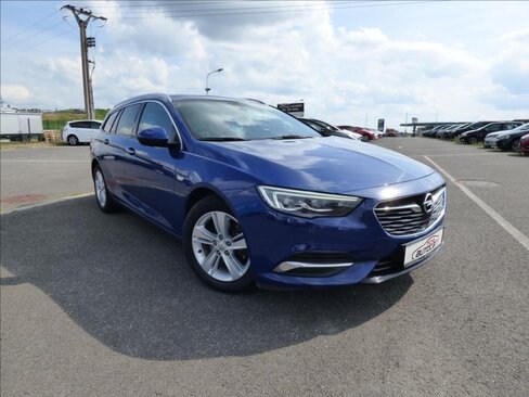 Opel Insignia Kombi 2,0 l 154 kw