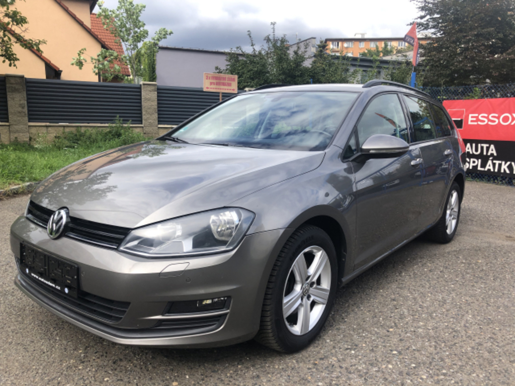 Volkswagen Golf Kombi 1,6 l 77 kw
