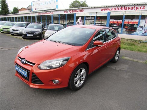 Ford Focus Hatchback 998,0 92 kw