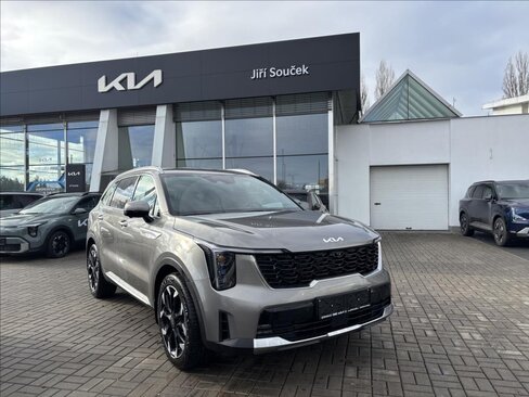 KIA Sorento SUV / Terénní 2,2 l 142 kw