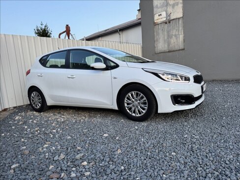 KIA Ceed Hatchback 1,6 l 99 kw