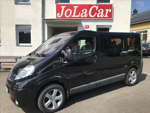 Opel Vivaro Kombi 2,5 l 107 kw
