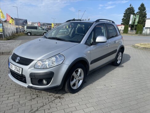 Suzuki SX4 Hatchback 1,6 l 79 kw