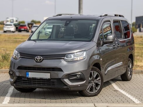 Toyota ProAce City Verso MPV 1,5 l 96 kw