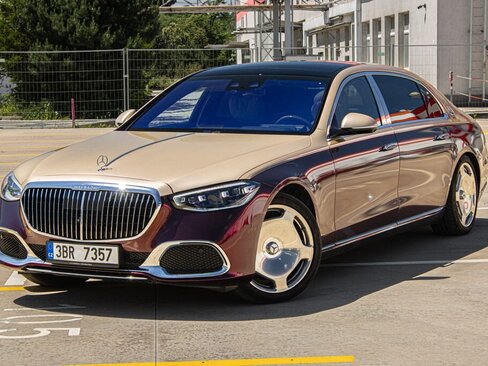 Mercedes-Benz Třídy S Sedan / Limuzína 4,0 l 370 kw