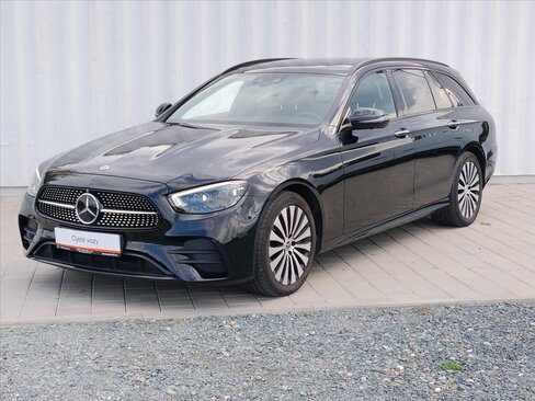 Mercedes-Benz Třídy E Kombi 2,0 l 143 kw