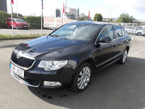 Škoda Superb Sedan / Limuzína 2,0 l 103 kw