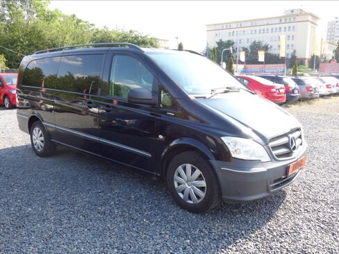 Mercedes-Benz Vito Kombi 2,1 l 120 kw