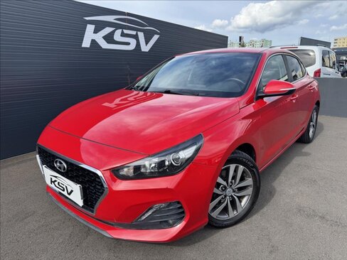 Hyundai i30 Liftback 1,6 l 100 kw