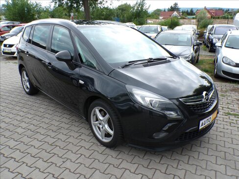 Opel Zafira Kombi 2,0 l 96 kw