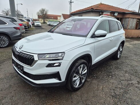 Škoda Karoq SUV / Terénní 1,5 l 110 kw