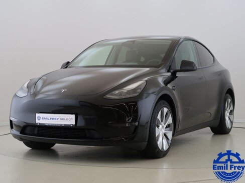 Tesla Model Y SUV / Terénní 0,0 190 kw