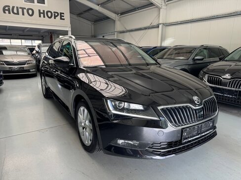 Škoda Superb Kombi 2,0 l 110 kw