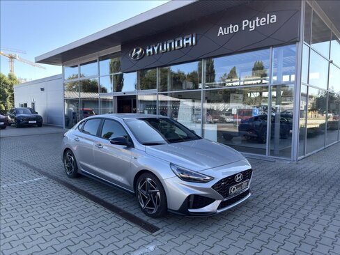 Hyundai i30 Liftback 1,5 l 103 kw