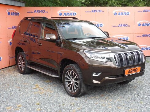 Toyota Land Cruiser SUV / Terénní 2,8 l 130 kw