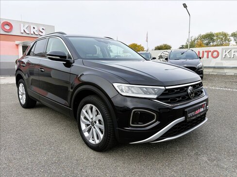 Volkswagen T-Roc SUV / Terénní 999,0 81 kw