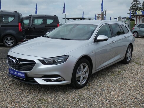 Opel Insignia Kombi 2,0 l 154 kw