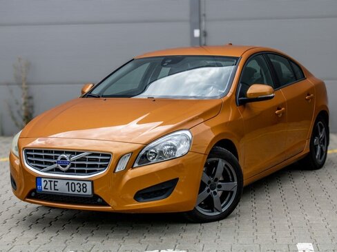 Volvo S60 Sedan / Limuzína 2,0 l 149 kw