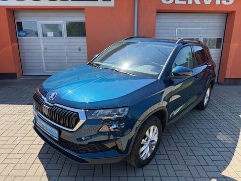 Škoda Karoq SUV / Terénní 1,5 l 110 kw