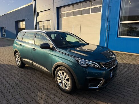 Peugeot 5008 SUV / Terénní 1,2 l 96 kw