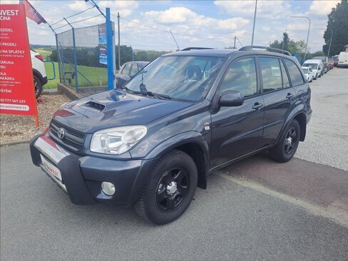 Toyota RAV4 SUV / Terénní 2,0 l 85 kw
