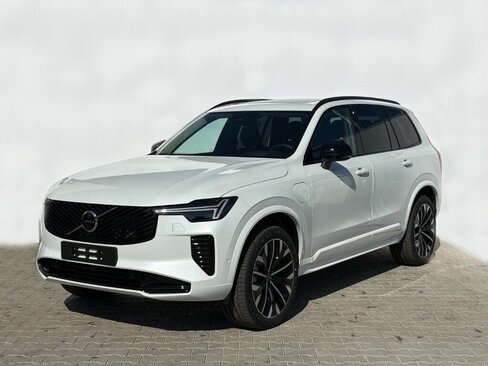 Volvo XC90 SUV / Terénní 2,0 l 299 kw